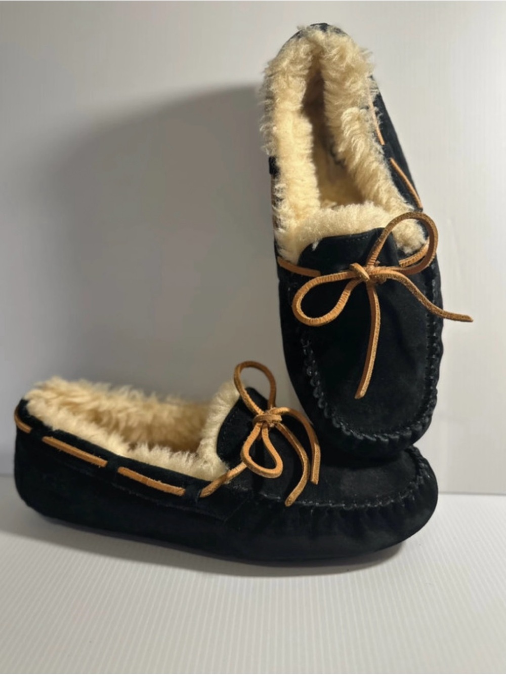 Classic Black Shearling-Lined Women's Moccasin Slippers